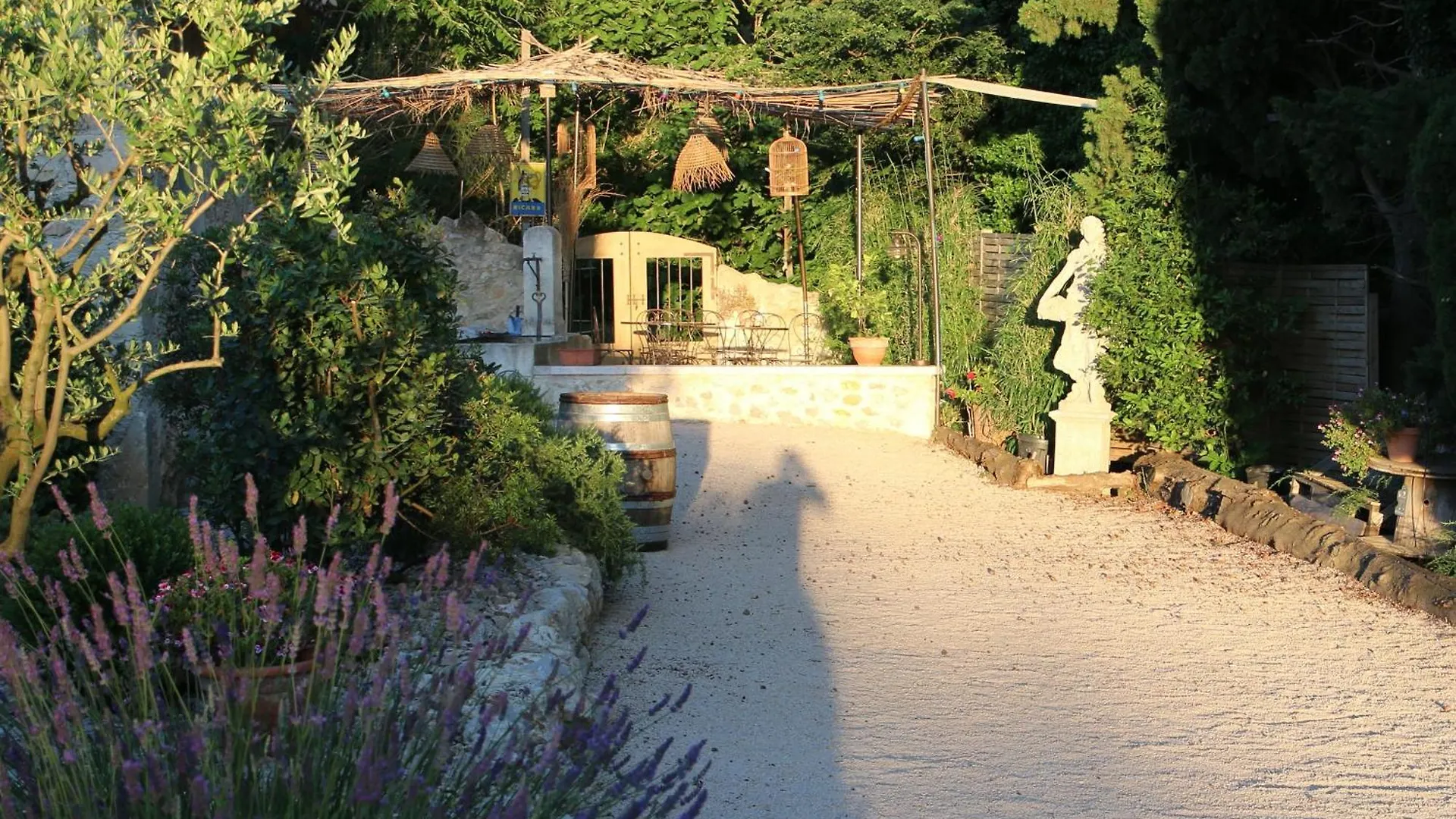 Séjour à la campagne Maison d'hôtes La Bastide des Cyprès à Maussane-les-Alpilles